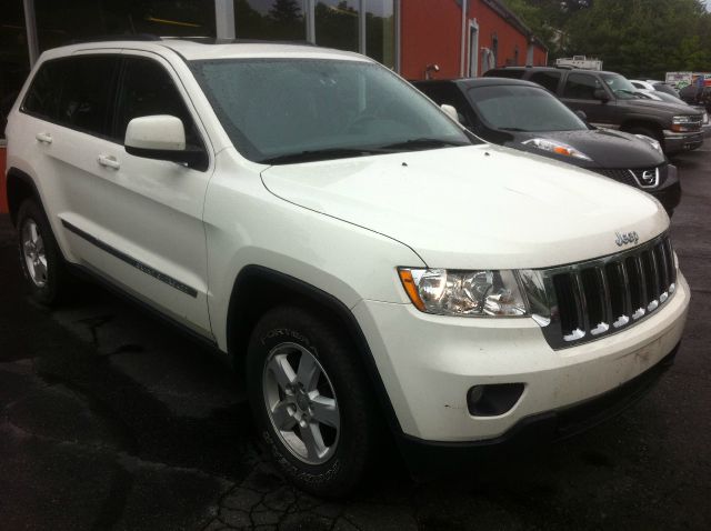 2011 Jeep Grand Cherokee Base W/nav.sys