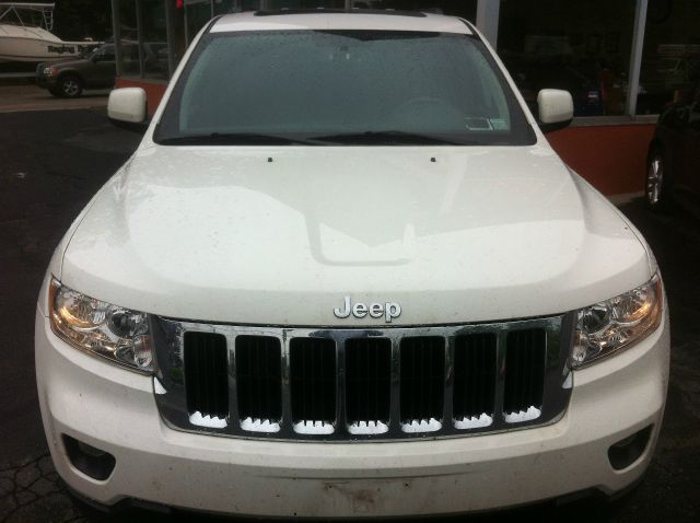 2011 Jeep Grand Cherokee Base W/nav.sys