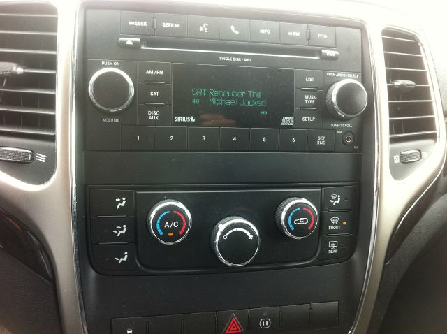 2011 Jeep Grand Cherokee Base W/nav.sys