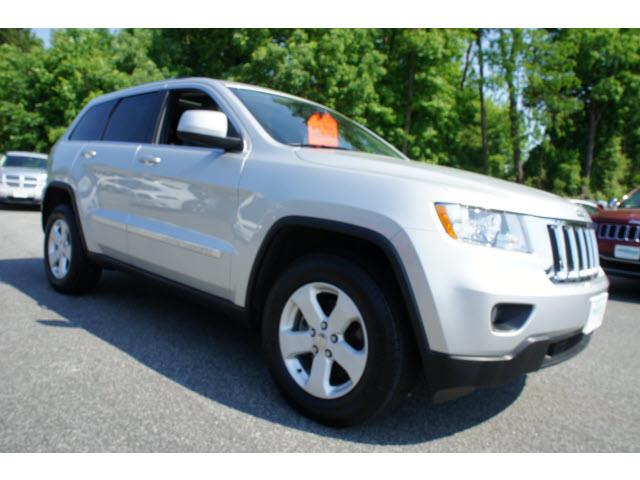 2011 Jeep Grand Cherokee LS