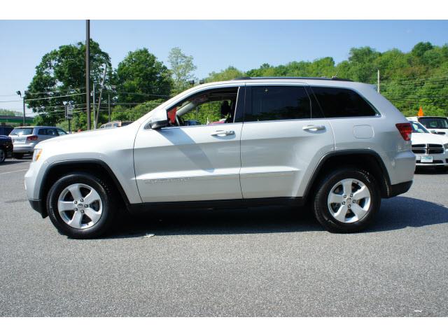 2011 Jeep Grand Cherokee LS