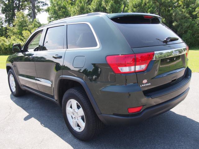 2011 Jeep Grand Cherokee LS