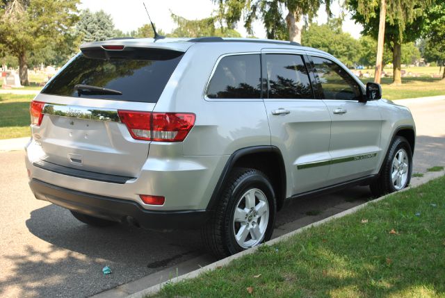 2011 Jeep Grand Cherokee Base W/nav.sys