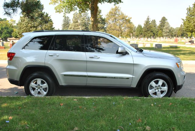 2011 Jeep Grand Cherokee Base W/nav.sys