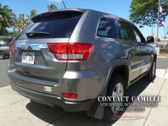 2012 Jeep Grand Cherokee Sedan 4dr