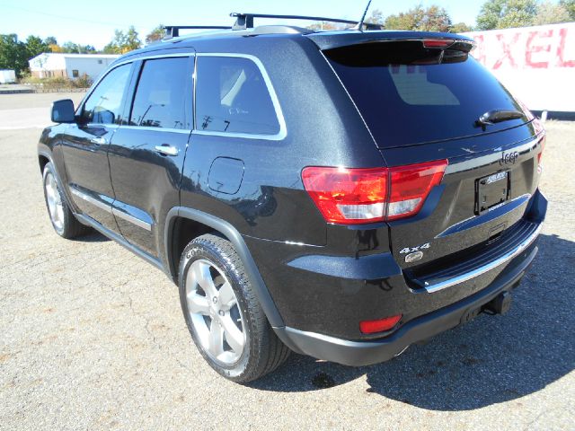 2012 Jeep Grand Cherokee 2.4i Sedan