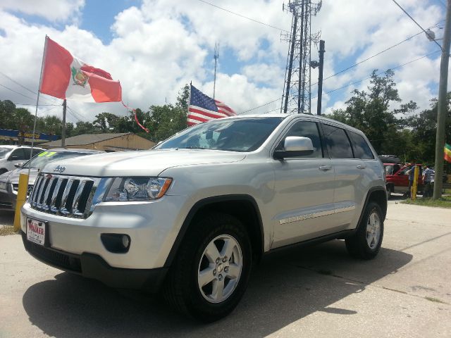 2012 Jeep Grand Cherokee Sedan 4dr