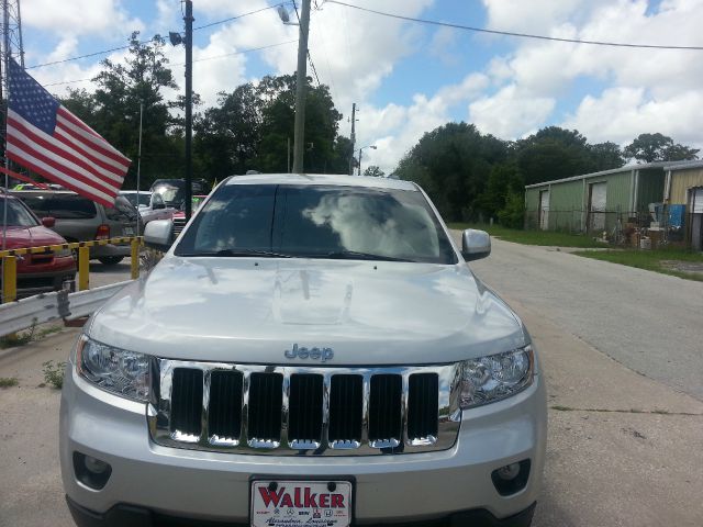 2012 Jeep Grand Cherokee Sedan 4dr