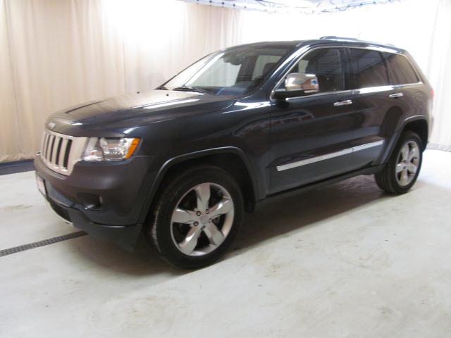 2012 Jeep Grand Cherokee SLT 25