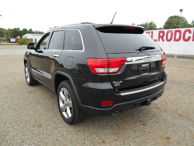 2012 Jeep Grand Cherokee 2.4i Sedan