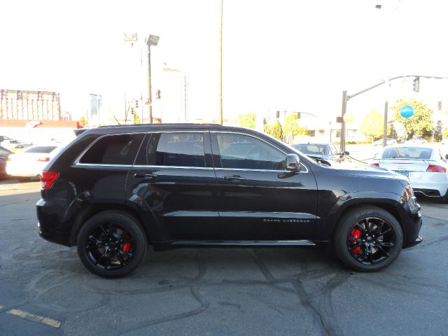 2013 Jeep Grand Cherokee 1500 Extended Cab LT