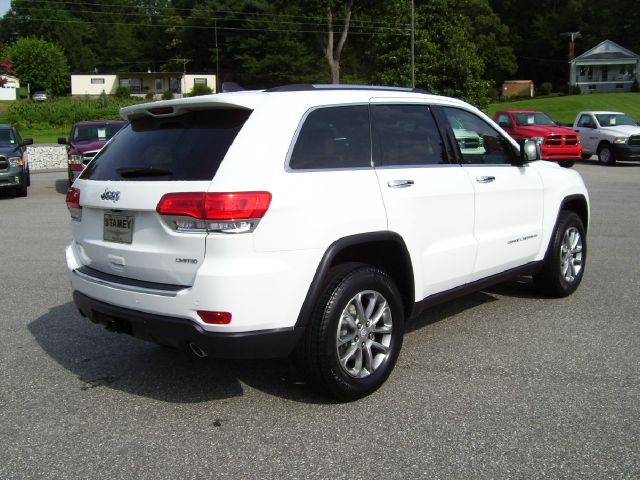 2014 Jeep Grand Cherokee Super