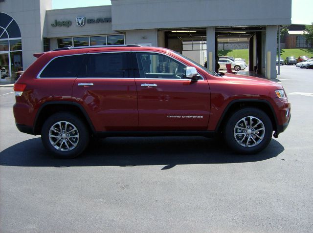 2014 Jeep Grand Cherokee Super