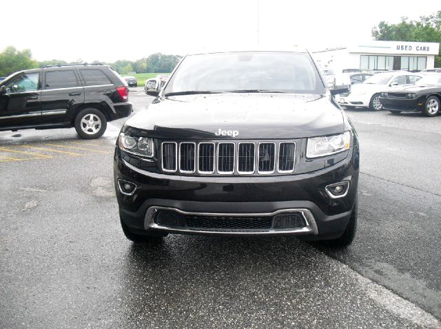 2014 Jeep Grand Cherokee SLT 25