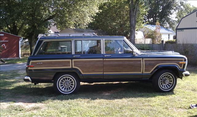 1988 Jeep Grand Wagoneer Unknown