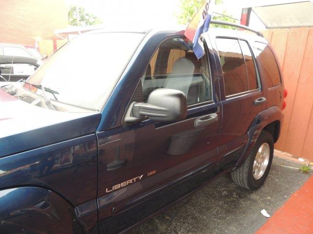 2002 Jeep Liberty Extended Cab V8 LT W/1lt