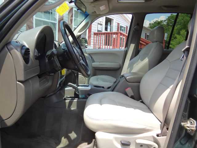 2002 Jeep Liberty Super