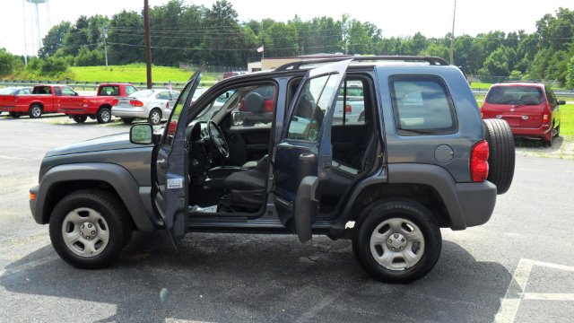 2002 Jeep Liberty Extended Cab V8 LT W/1lt