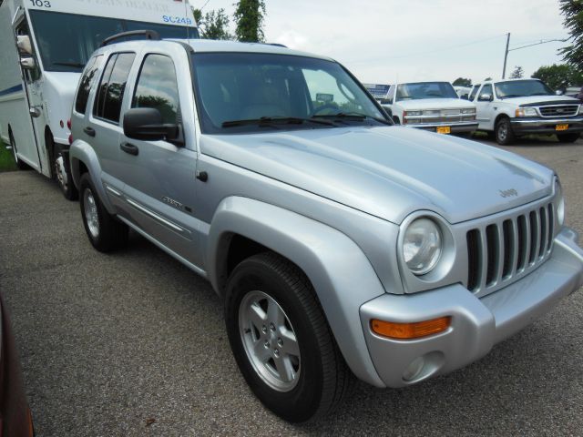 2002 Jeep Liberty SLT 25