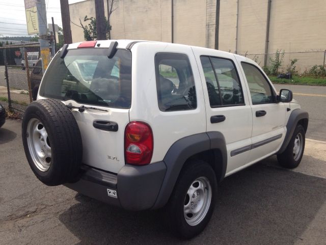 2002 Jeep Liberty Elk Conversion Van