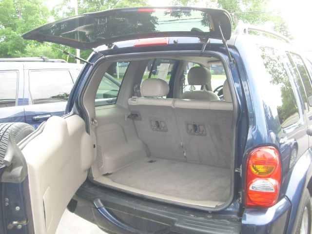 2002 Jeep Liberty Unknown