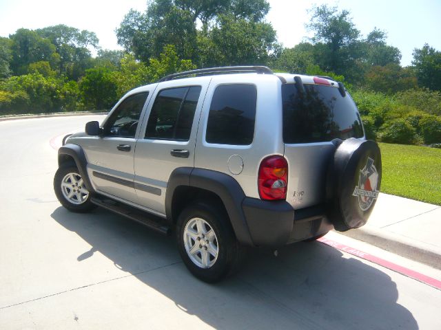 2002 Jeep Liberty Extended Cab V8 LT W/1lt