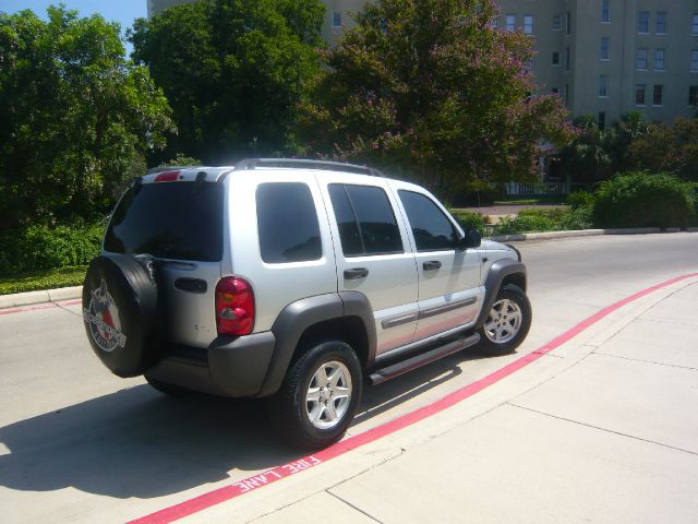 2002 Jeep Liberty Extended Cab V8 LT W/1lt