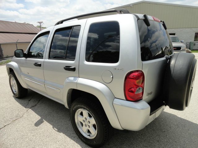 2002 Jeep Liberty Super