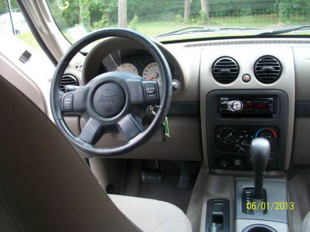 2002 Jeep Liberty Extended Cab V8 LT W/1lt