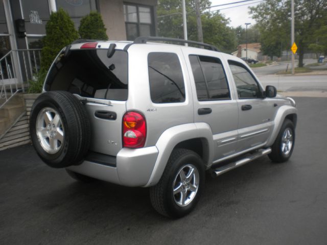 2002 Jeep Liberty Super