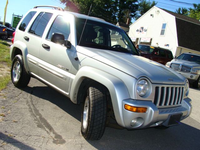 2002 Jeep Liberty Super