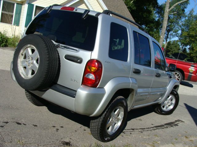 2002 Jeep Liberty Super