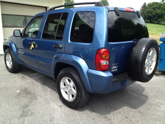 2003 Jeep Liberty Super