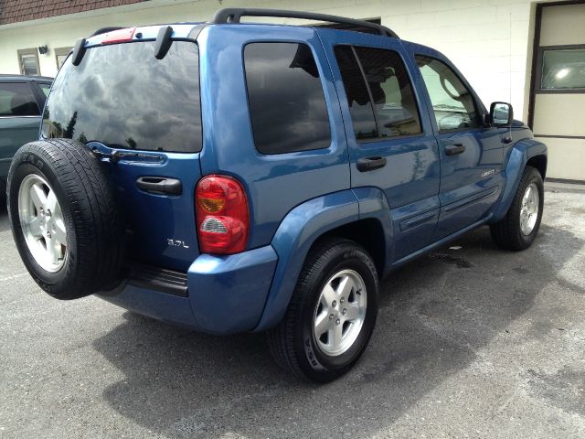 2003 Jeep Liberty Super