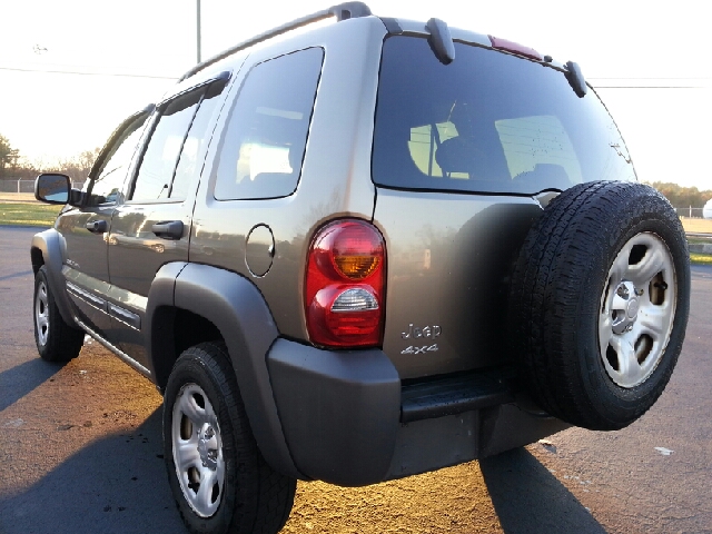 2003 Jeep Liberty Elk Conversion Van