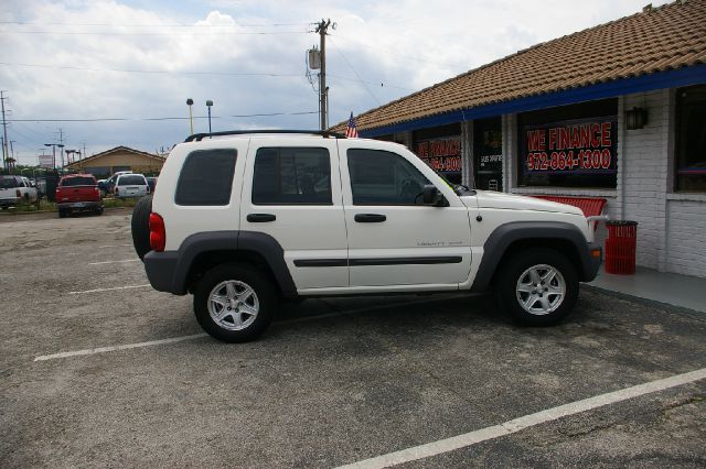 2003 Jeep Liberty Extended Cab V8 LT W/1lt