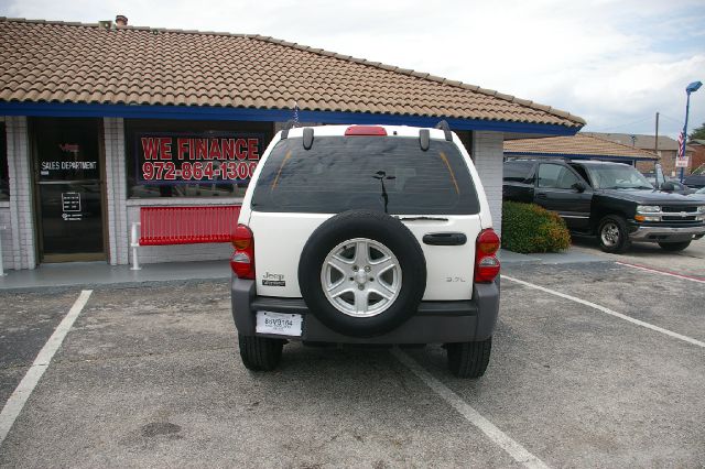 2003 Jeep Liberty Extended Cab V8 LT W/1lt