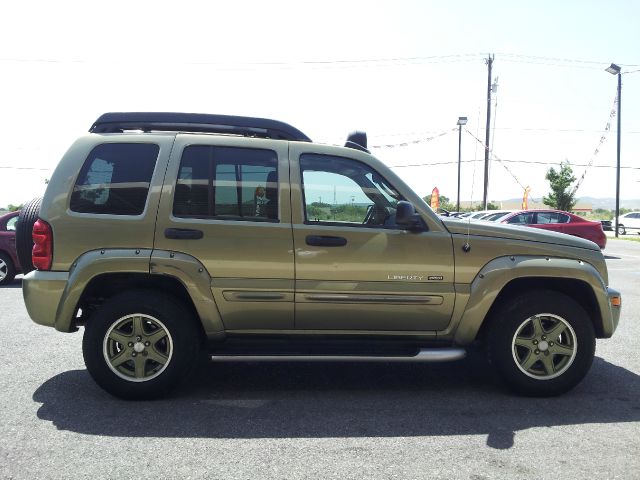 2003 Jeep Liberty Lariat Crew Cab 2WD Super Duty