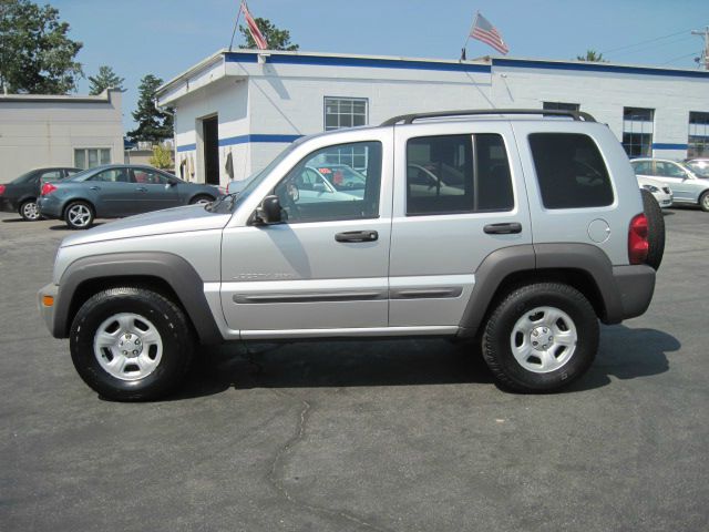 2003 Jeep Liberty Elk Conversion Van