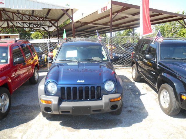 2003 Jeep Liberty Extended Cab V8 LT W/1lt