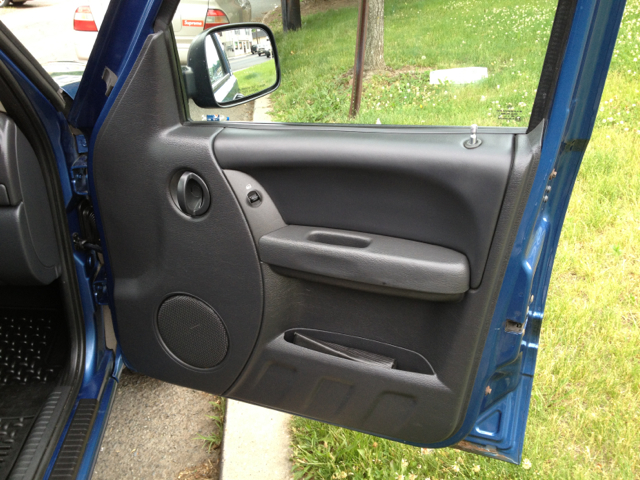 2003 Jeep Liberty Elk Conversion Van