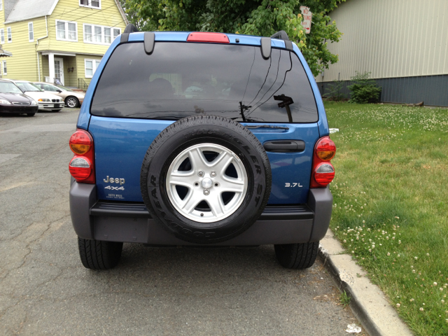 2003 Jeep Liberty Elk Conversion Van