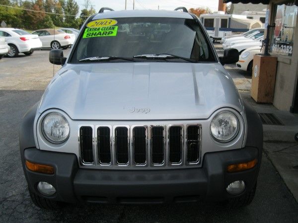 2003 Jeep Liberty Extended Cab V8 LT W/1lt