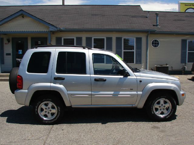 2003 Jeep Liberty Super