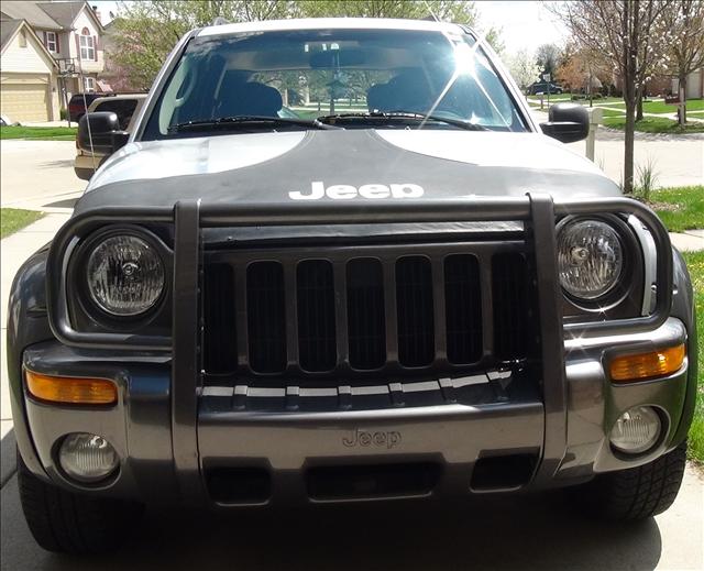 2003 Jeep Liberty CREW LT