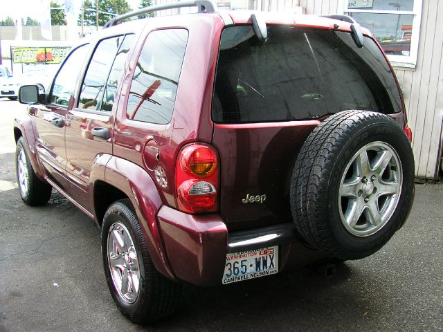 2003 Jeep Liberty SLT 25