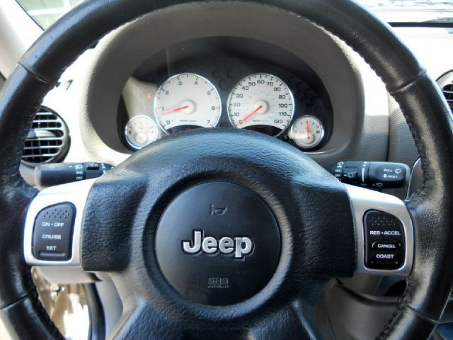 2003 Jeep Liberty Super