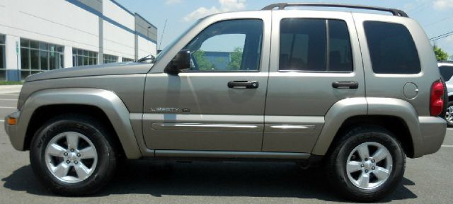 2003 Jeep Liberty Super