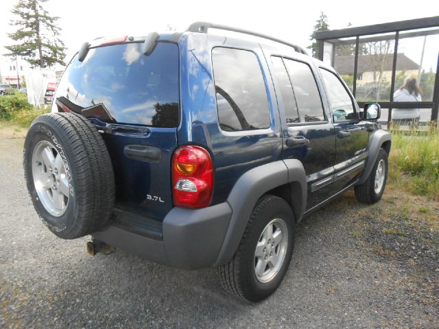 2003 Jeep Liberty Elk Conversion Van