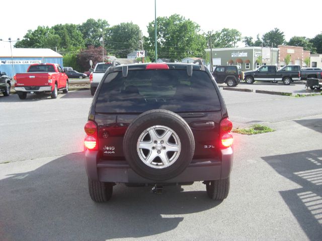 2003 Jeep Liberty Elk Conversion Van